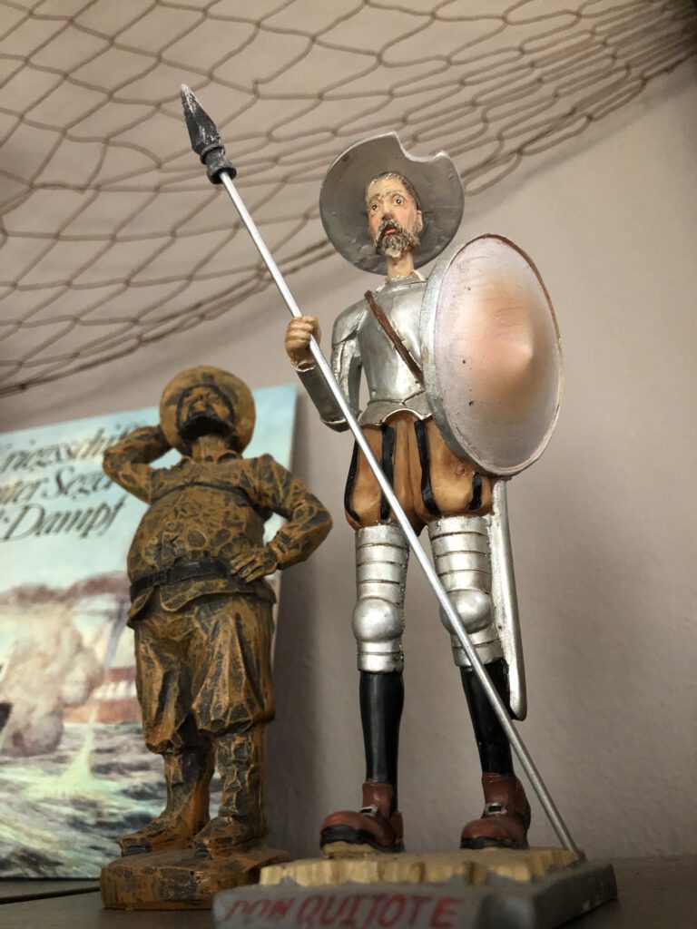 Don Quijote und Sancho Pansa zwischen den Büchern
